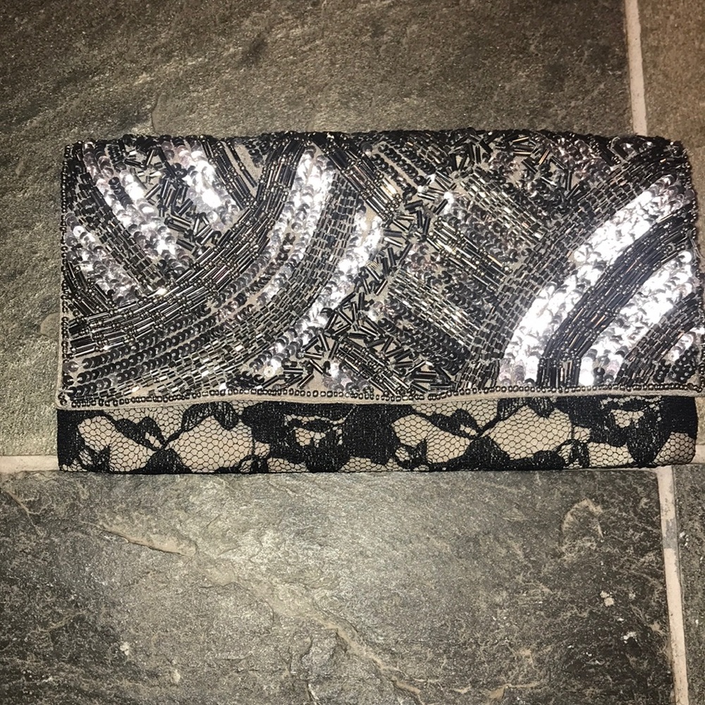Chan Lu Clutch